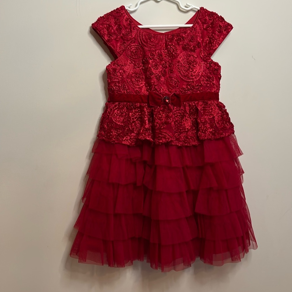 Jona Michelle Red fancy party dress size 6